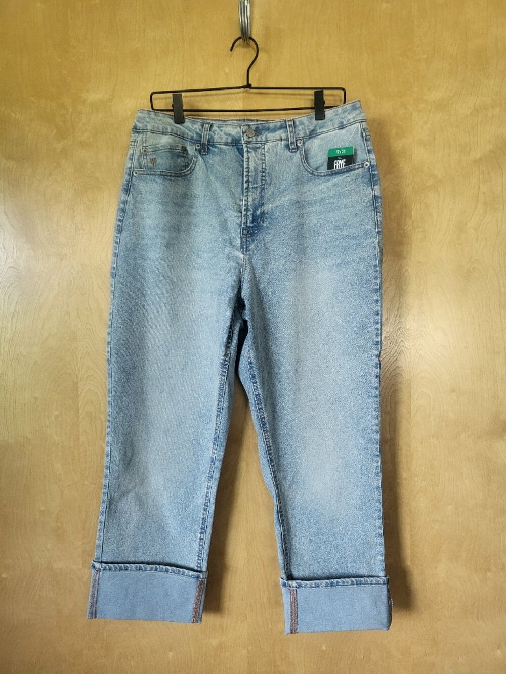 Frye Cuffed Cropped Jeans Light Wash Size 12